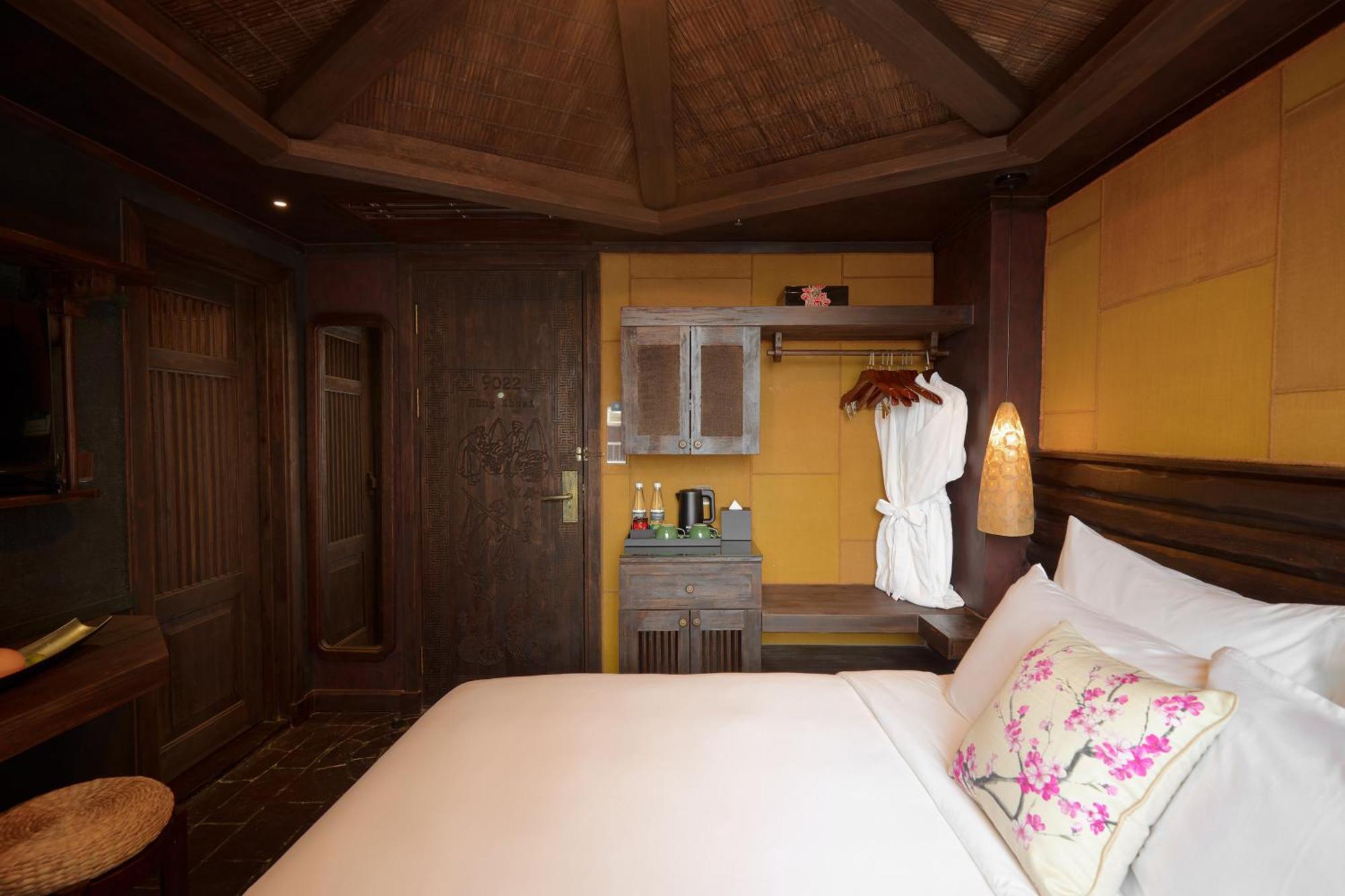 Kecho Legacy Hotel Hanoi & Spa Buitenkant foto